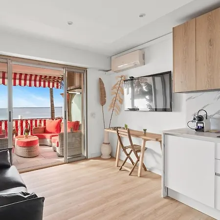 Апартаменти Constellation, Exceptional Sea View!